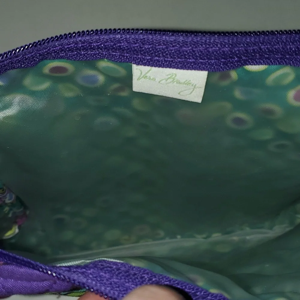 Vera Bradley colorful paisley waterproof linned cosmetic bag